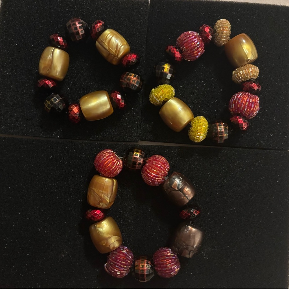 Handmade Elegant Gold and Red Beaded Bracelet Set